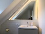 Luxuswohnung mit Dachterrasse - Integrierter Spiegel im Gäste-WC
