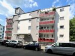 Einzimmerwohnung in zentraler Lage - Strassenansicht