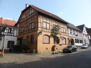 Hotel, Traditionsgasthaus und Wohnungen vor den Toren Frankfurts, 63477 Maintal-Hochstadt, Hotel