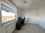 Dreizimmerwohnung mit Aussicht - Büro / Kinderzimmer