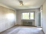 Ihr neues Zuhause - Geräumige Vierzimmerwohnung mit viel Potenzial - Geräumiges Schlafzimmer mit Ausgang zum Balkon